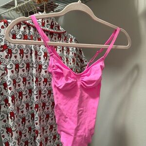 Skims NEW seamless sculpt brief bodysuit limited edition Pink Size SMALL